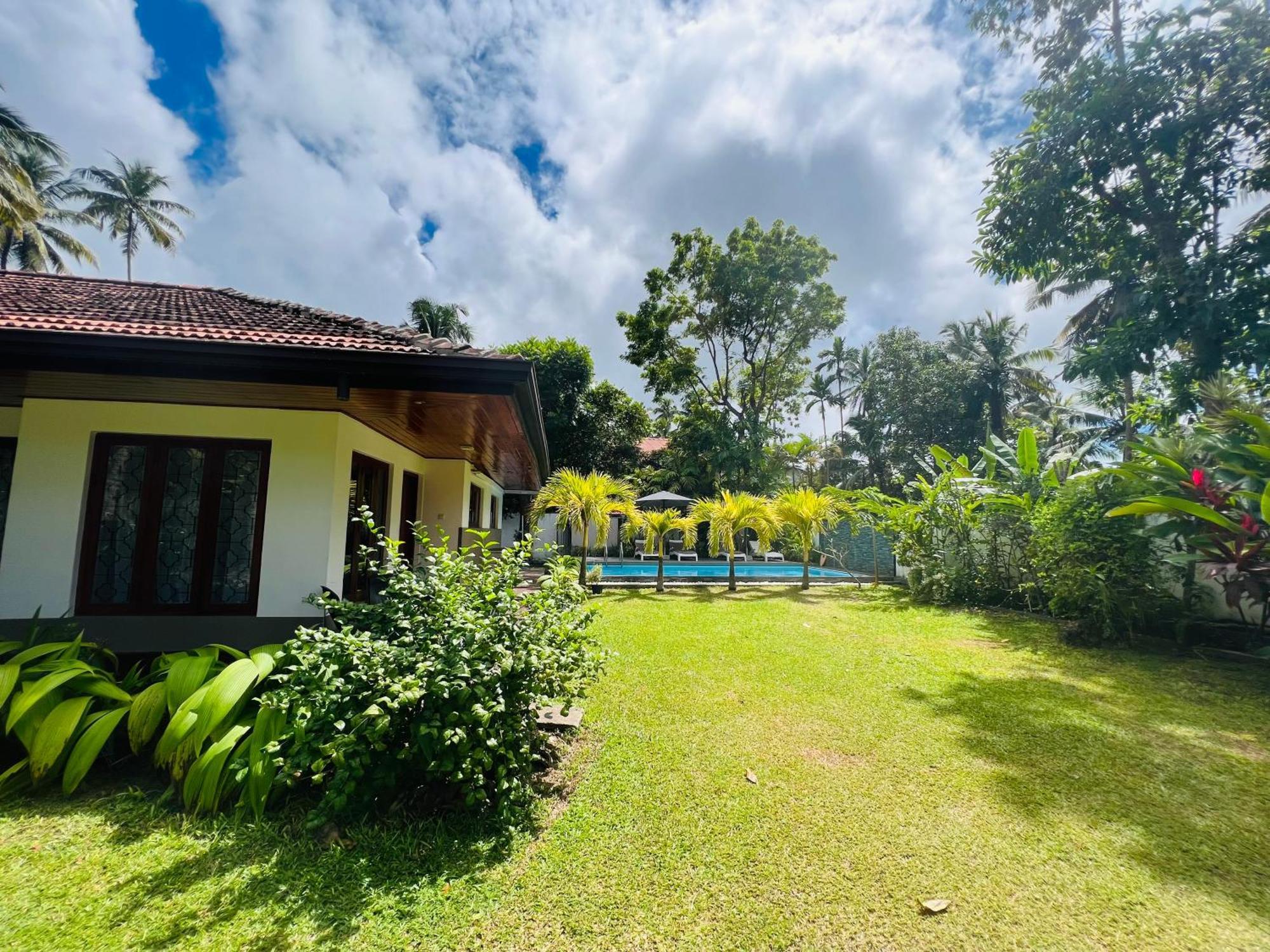 Jaya Villa 希克杜沃 外观 照片