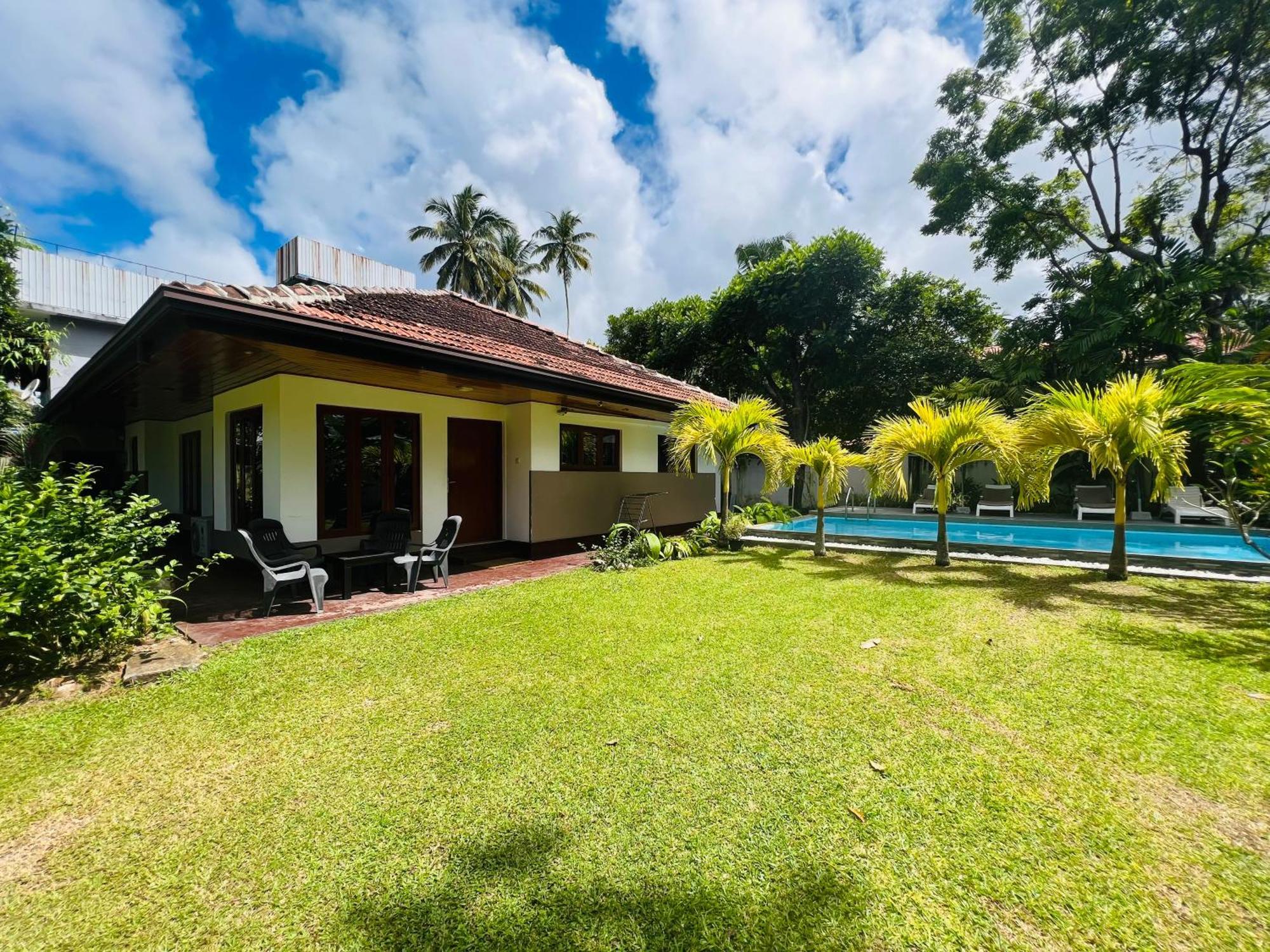 Jaya Villa 希克杜沃 外观 照片